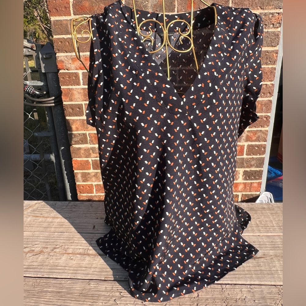 Ann Taylor Casual Blouse Size Small